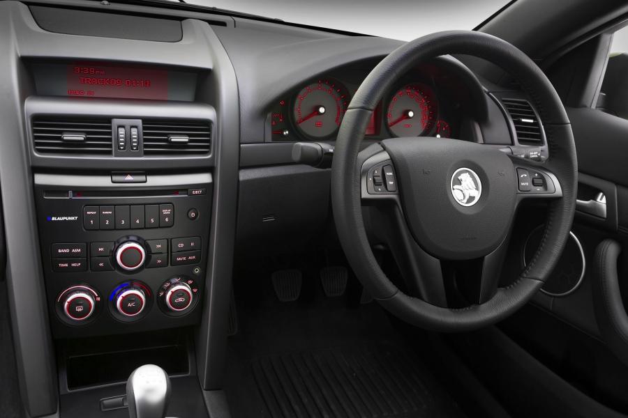  Holden Ute VE SV6 2007 года  (фото 18 из 46)